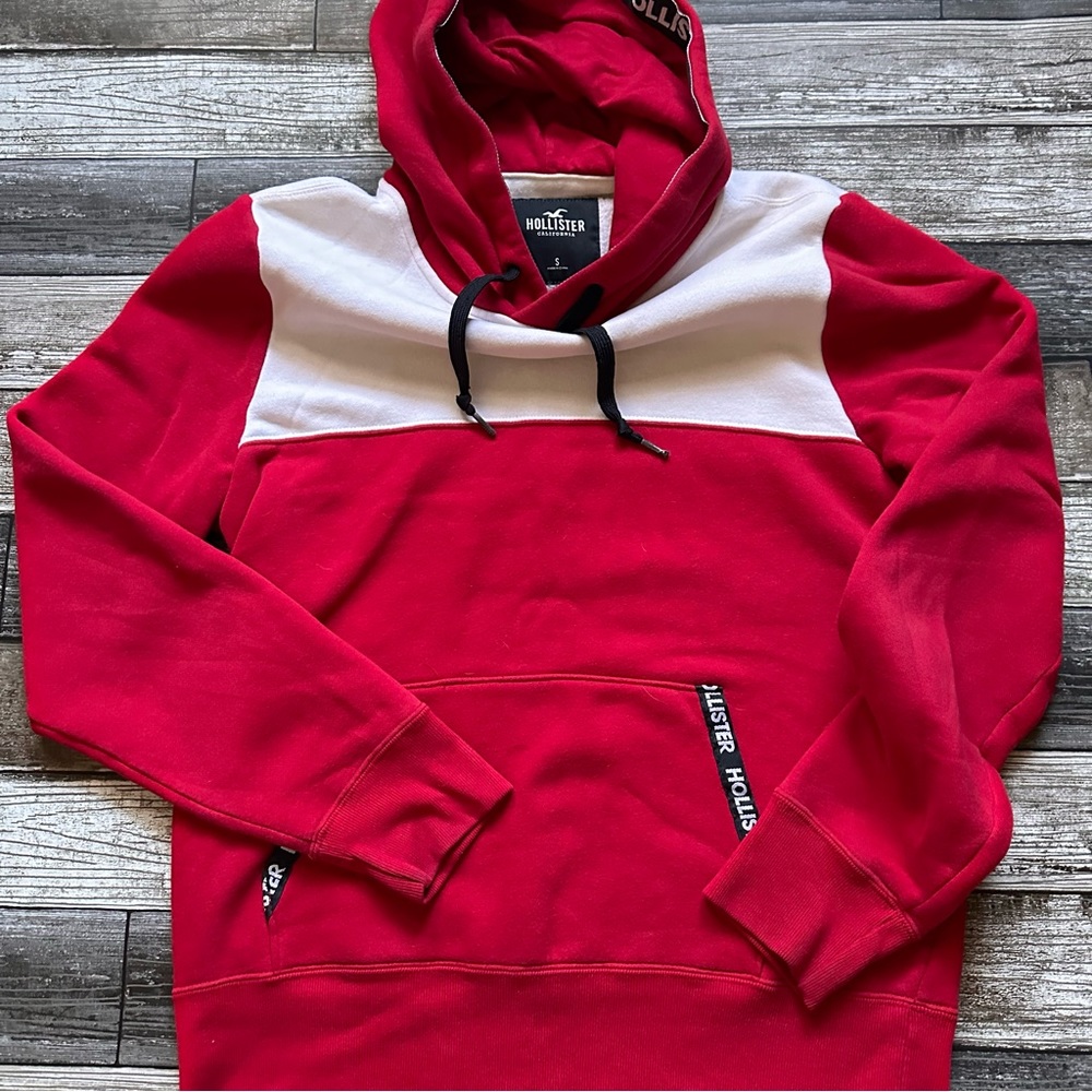 Hollister hoodie